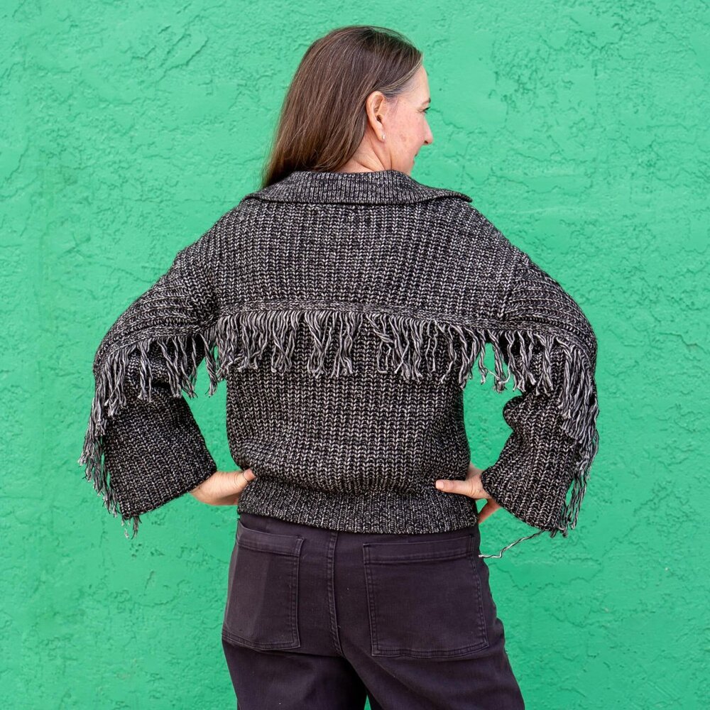NWT - Elan Sierra Sweater with Fringe Detail in Black/White - Picture 4 of 4